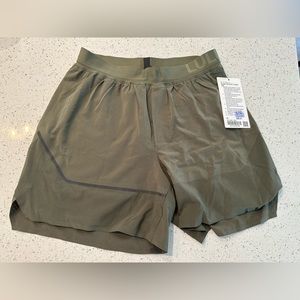 New With Tags - Lululemon Green 6” Men’s shorts